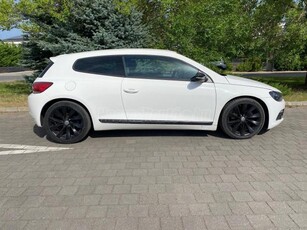 VOLKSWAGEN SCIROCCO 1.4 TSI DSG Sérülésmentes---119.000Km---digit.klíma