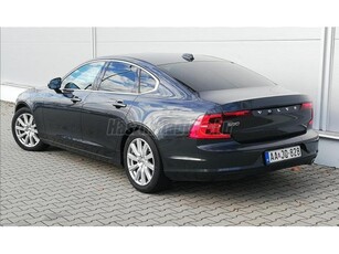 VOLVO S90 2.0 D [D3] Momentum LED/NAVI/BŐR/SÁVTARTÓ/TÁBLAFELISMERŐ/18 ALU