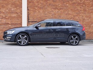 VOLVO V60 2.4 D [D6] PHEV AWD Summum Geartronic HIBRID-NAVI-XENON-KOCCANÁSGÁTLÓ-ÁLLÓFŰT-DIGITÁLIS MŰSZERFAL-BŐR-MEMÓRIA-ÜLÉSFŰT