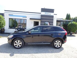 VOLVO XC60 2.4 D [D3] Momentum Geartronic 4x4!!Gazdaságos Diesel!Navigáció!Ülésfűtés!