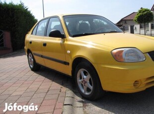 Hyundai Accent 1.5 LS Cool 195e Km. Benzines.....