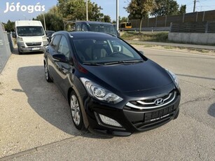 Hyundai I30 CW 1.6 CRDi HP Business Friss Vizsg...