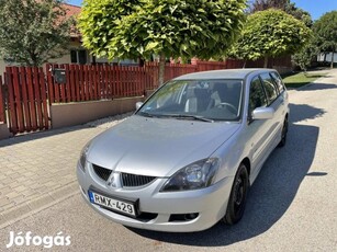 Mitsubishi Lancer 1.6 Intense