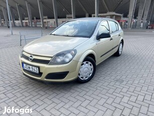 Opel Astra H 1.4 Elegance Megkímélt.Klíma.2 DB...