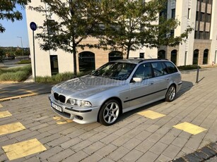 BMW 530d Touring Manual. M-Pack