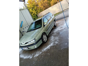 RENAULT LAGUNA 1.6 16V