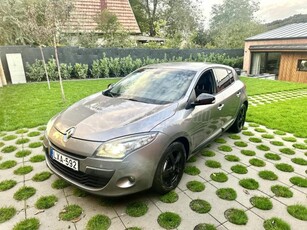 RENAULT MEGANE 1.5 dCi Dynamique