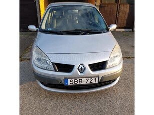 RENAULT SCENIC Scénic 1.9 dCi Privilege