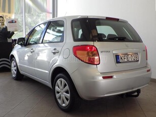 SUZUKI SX4 1.5 GLX AC CD Magyarországi! 142.000km 1.-tulaj! Sz.könyv!