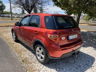 SUZUKI SX4 1.5 GLX AC Sérülésmentes. 2 év műszakival vonóhorog