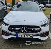 MERCEDES-BENZ GLA-osztály