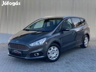 Ford S-Max 2.0 TDCi Titanium Navi.Keyless GO.PD...