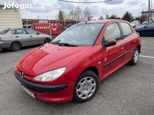 Peugeot 206 1.4 Trendy 180e km szép es jó állap...