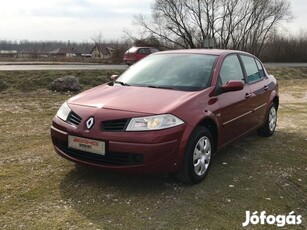 Renault Megane Limousine 1.4 Authentique