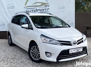 Toyota Verso 1.8 Executive [7 személy] Magyaror...