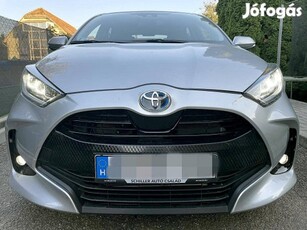 Toyota Yaris 1.5 Hybrid Comfort Style Tech e-CVT