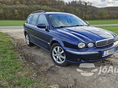 JAGUAR X-Type