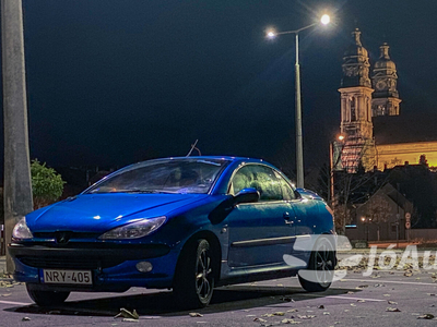 PEUGEOT 206