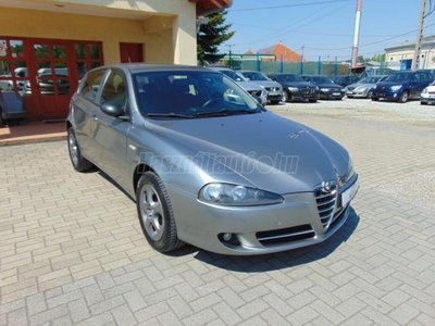 ALFA ROMEO 147 1.9 JTD 8V Distinctive