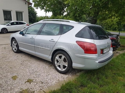 PEUGEOT 407 SW 2.2 HDi Premium Pack