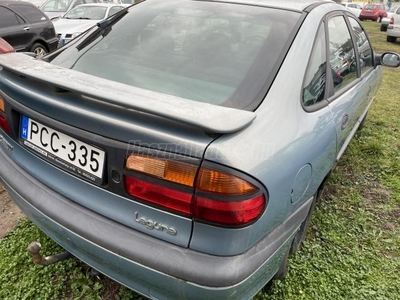 RENAULT LAGUNA 1.9 DTi RXE