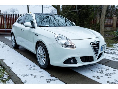 ALFA ROMEO GIULIETTA 1.6 JTDM-2 Distinctive