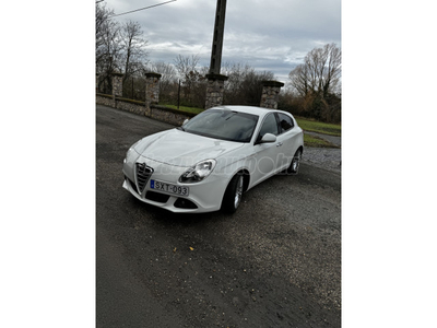 ALFA ROMEO GIULIETTA 1.6 JTDM-2 Progression