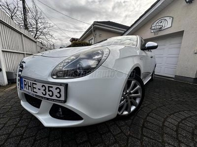 ALFA ROMEO GIULIETTA 2.0 JTDM-2 Distinctive TCT