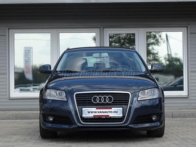 AUDI A3 2.0 TDI Ambiente DPF NAVI-TEMPOMAT-ÜLÉSFŰTÉS-FACELIFT-17ALUF