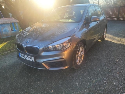 BMW 216d Luxury