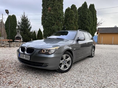 BMW 530d xDrive Touring (Automata) LCI - ÚJ VEZÉRLÉS - ÜLÉSFŰTÉS/HŰTÉS - VONÓHOROG