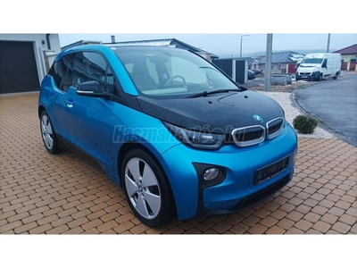 BMW I3 94Ah (Automata) 110ekm!94Ah!Loft belső!Önparkoló!T-Ny kerék!Adaptive LED!Villámtöltés!