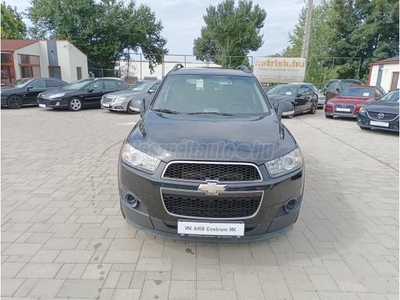 CHEVROLET CAPTIVA 2.2 D LT FWD +145E KM+2 ÉV GARANCIA+1.TULAJ+SZ.KÖNYV+7FŐS+KLÍMA+RADAR+ALUFELNI+ROZSDAMENTES+