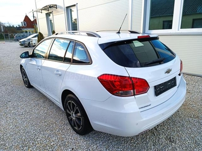 CHEVROLET CRUZE SW 1.7d LT Plus