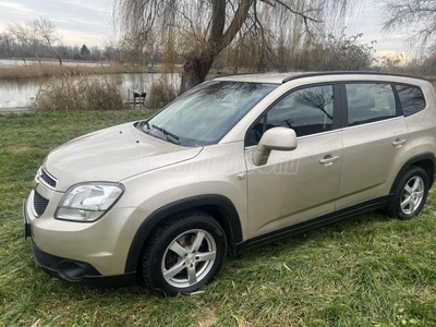 CHEVROLET ORLANDO 2.0 D LT Plus Színes nagy navigáció..7 személyes .szép állapot