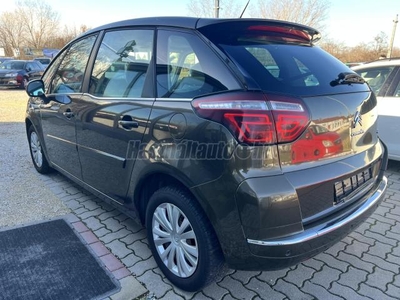 CITROEN C4 PICASSO 1.6 HDi Sélection 2 FAP VÉGIG VEZ. SZERVIZKÖNYV.TEMPOMAT. TOLATÓRADAR. DUPLA DIGIT KLÍMA