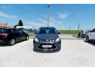 FORD C-MAX Grand1.6 TDCi Titanium [7 személy] Digit klíma.Navigáció.Tempomat.Parkradar.Szervizmúlt