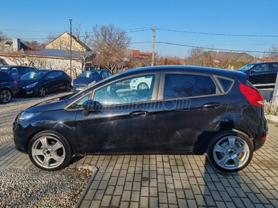 FORD FIESTA 1.25 Ambiente 120000KM-KLÍMA-ALU-V.HOROG