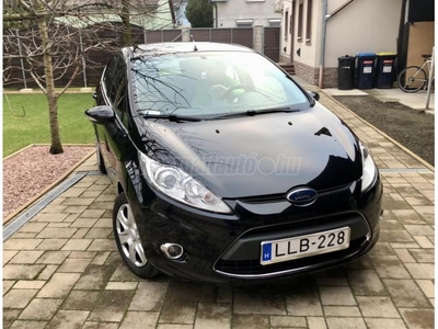 FORD FIESTA 1.25 Titanium