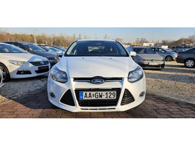 FORD FOCUS 1.6 Ti-VCT Titanium (Automata) Titánium Navi Tempomat Bluetooth-os kihangosító