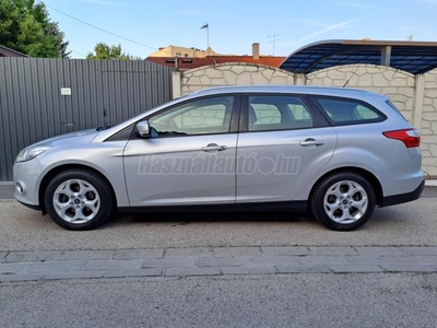 FORD FOCUS 1.6 Ti-VCT Trend Tolatóradar