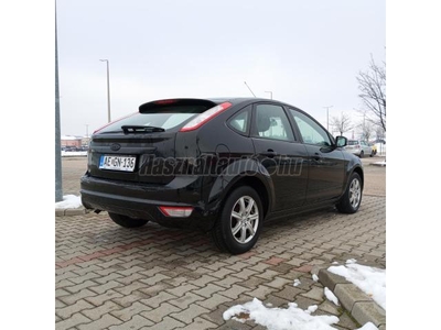 FORD FOCUS 1.6 Trend