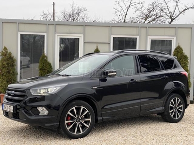 FORD KUGA 2.0 TDCi ST-Line Black Edition AWD Poweshift Áfás--Magyarországi--Panoráma--Kamera--KeyLessGo--Vonóhorog--Sávtartó--Navi