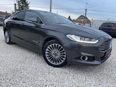 FORD MONDEO 2.0 FHEV Titanium eCVT Keyless-memoria-carplay-tol.kamera-sávtartó-sony