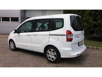 FORD TOURNEO Courier 1.5 TDCi Trend 100LE EURO6. első tulajdonostól vezetett szervizkönyves 71.000.km ÁFÁ-s ár!