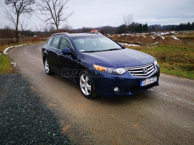 HONDA ACCORD Tourer 2.2 i-DTEC Elegance Ülésfűtés.végig vezetett szervízszámlák!