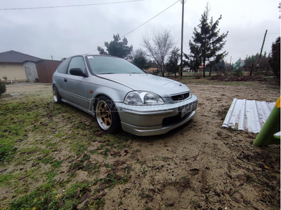 HONDA CIVIC 1.4i