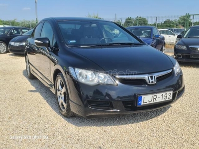 HONDA CIVIC 1.8 ES MO-I DIGIT KLÍMA FRISS MŰSZAKI VIZSGÁVAL GYÖNYÖRŰ SZÉP ÁLLAPOT