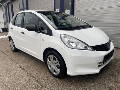 HONDA JAZZ 1.2 Trend Becsületesnepper