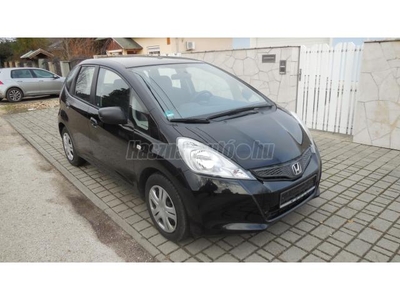 HONDA JAZZ 1.2 Trend FACELIFT MODELL!1.TULAJ!TÖRÉS ÉS ROZSDAMENTES!